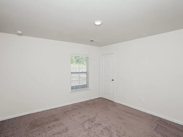 1312 Gardner St — Photo 9