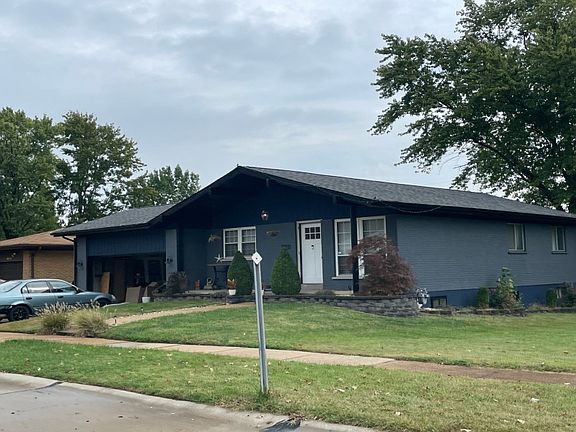 2nd image of 4660 Villa Knoll Dr