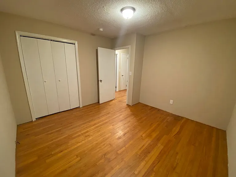106 Cantrell Dr — Photo 19