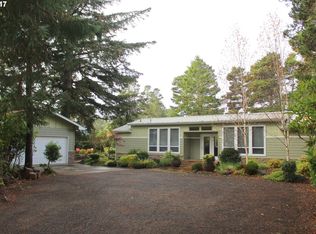 4814 Seapine Dr, Florence, OR 97439