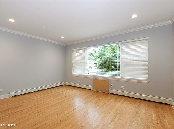 5th image of 5719 N Fairfield Ave APT 2