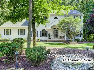 15 Monarch Ln, Freehold, NJ 07728
