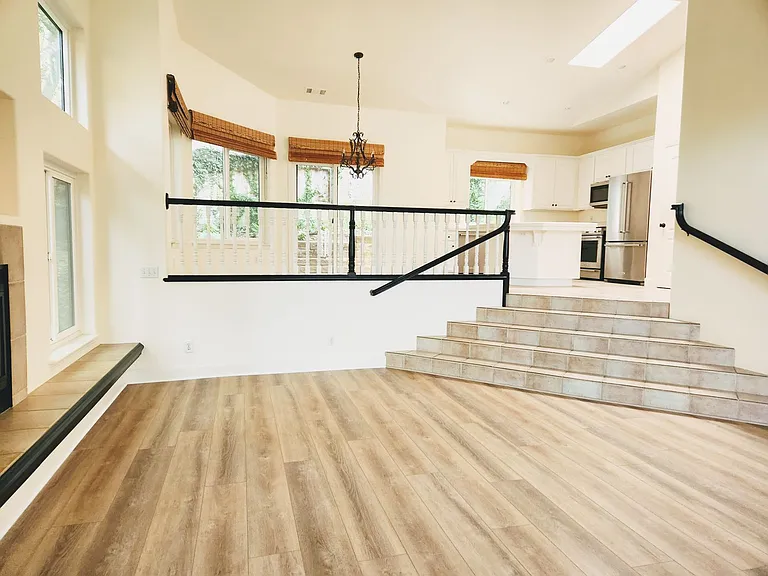 1586 San Diego Loop — Photo 7