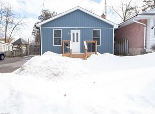 43 3rd Ave, Cambridge, ON N1S2C7