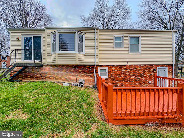9206 Lorelei Ct — Photo 6