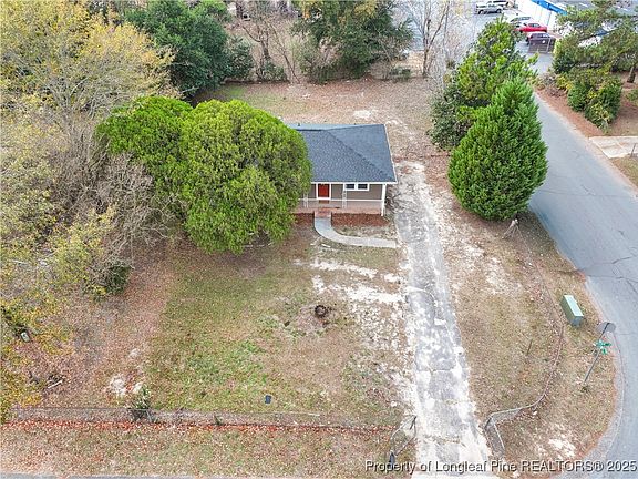3rd image of 1110 Barwin Dr