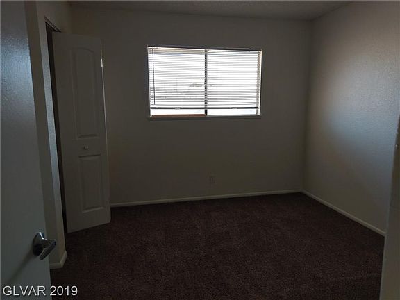 5th image of 5270 Champions Ave