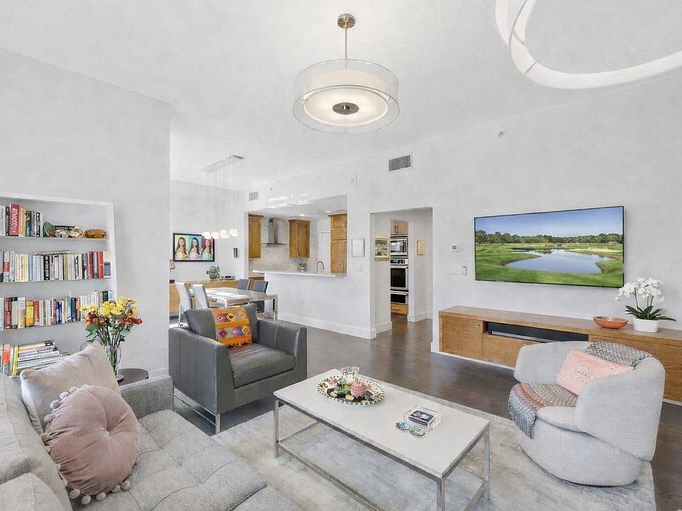 1st image of 200 E Palmetto Park Road #7