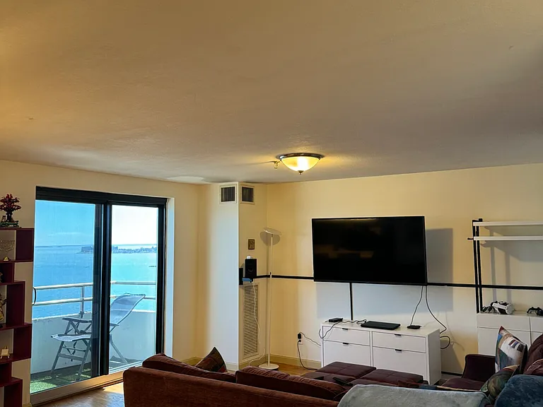 382 Ocean Ave #382 — Photo 3