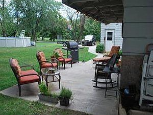 3rd image of 440 Franklin Ave