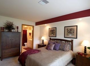 1264 Deming Way APT 210, Madison, WI 53717