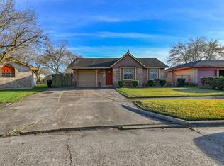 11503 Lockgate Ln, Houston, TX 77048