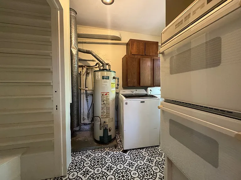 2616 SW 4th Pl — Photo 22