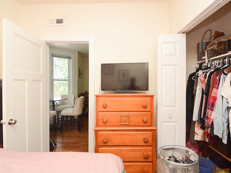 3520 N Lincoln Ave #1 — Photo 15