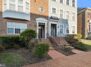 13033 Clarksburg Square Rd #18, Clarksburg, MD 20871