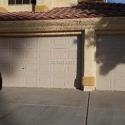 3rd image of 8156 Beaverbrook Way
