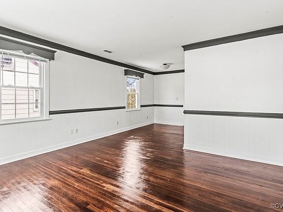 5th image of 2602 Petersburg St