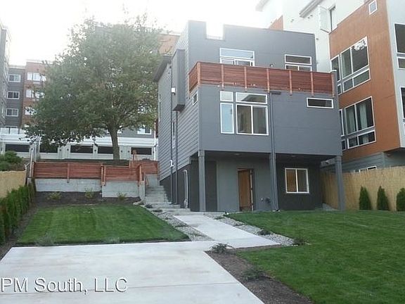 2nd image of 2357 Yakima Ave
