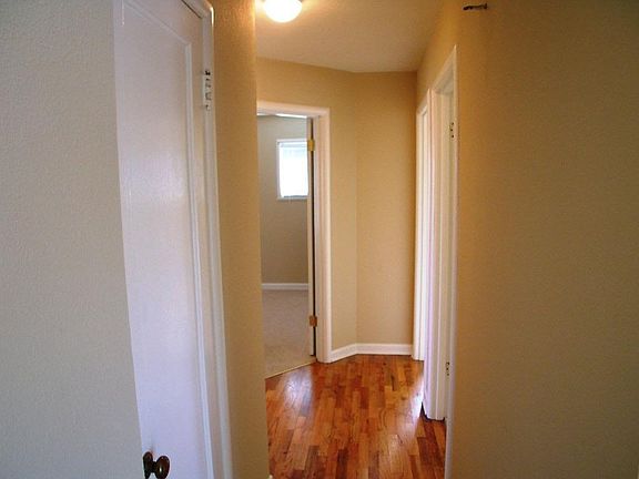 5th image of 8431 S 19th St