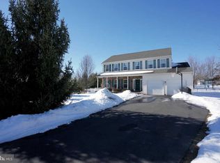 549 Clearview Dr, Souderton, PA 18964