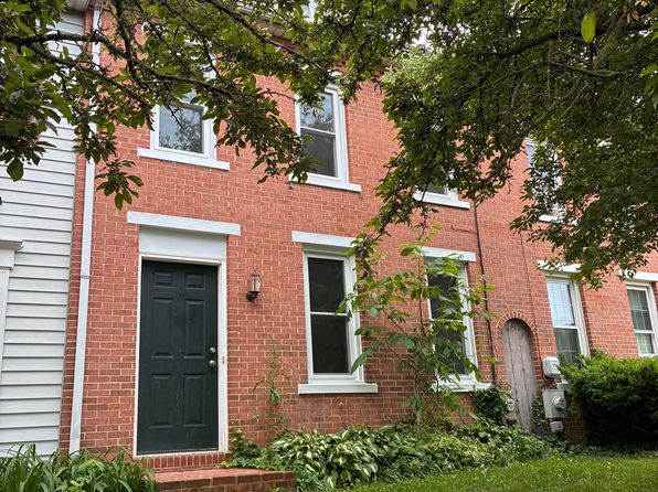 216 Black Horse Dr