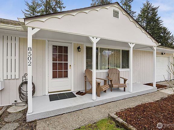 3rd image of 8502 95th Street SW