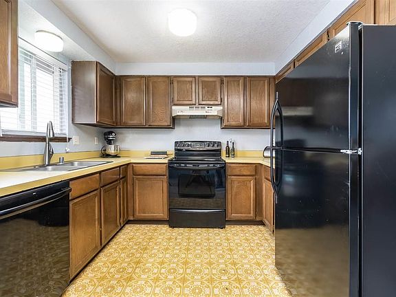 4th image of 601 N Georgia St