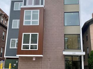 219 Waterman St, Providence, RI 02906
