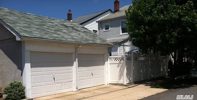 2nd image of 8844 247th St