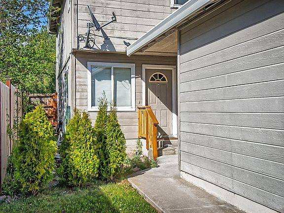 4th image of 416 Alder St