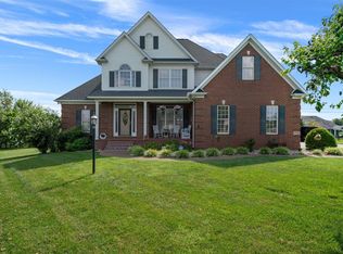 928 Poppy Hills Ct, Bowling Green, KY 42104