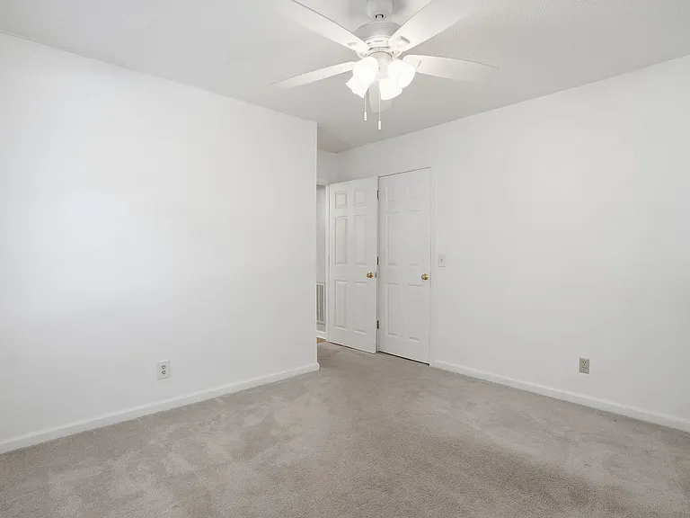 101 Emerald Way — Photo 20