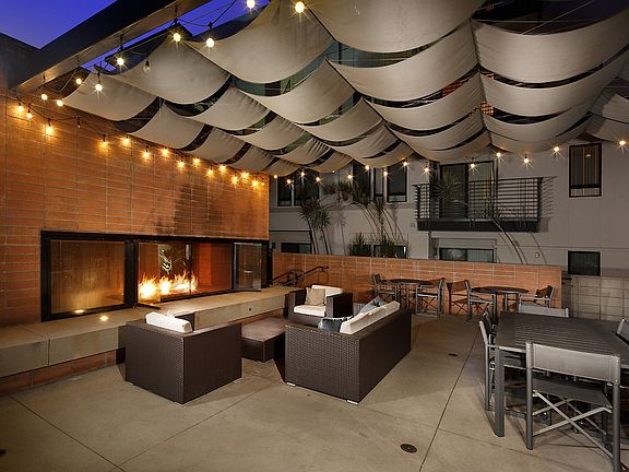 5th image of 5600 Wilshire Blvd APT 302