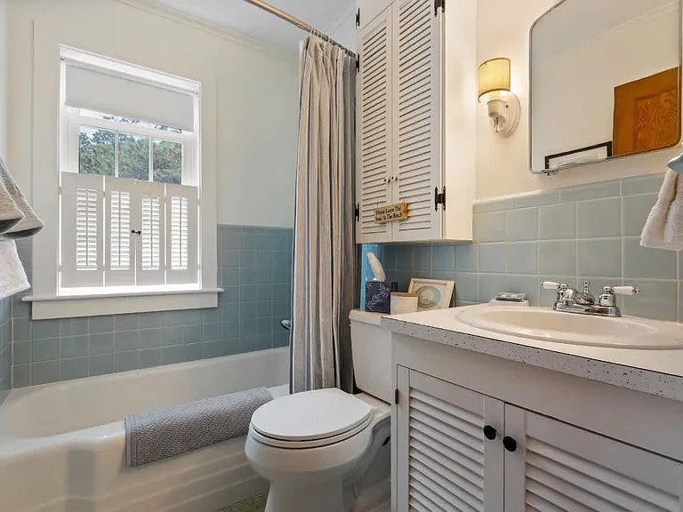 353 Seaside Ave — Photo 6