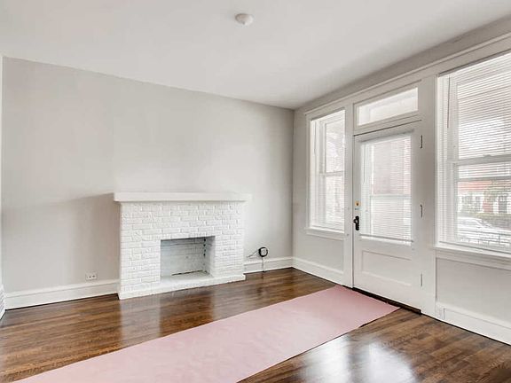 2nd image of 4217 N Oakley Ave #1