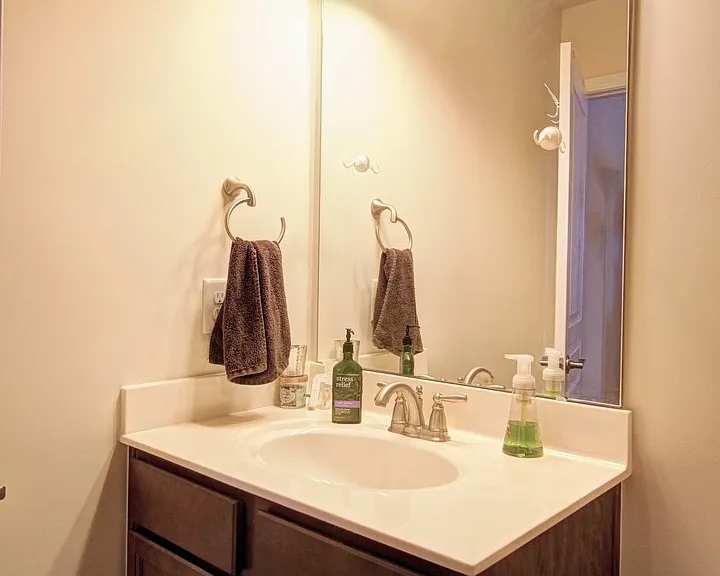 100 Stratford Lakes Dr #110 — Photo 13