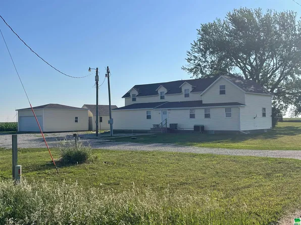 141 470th St, Marcus, IA 51035