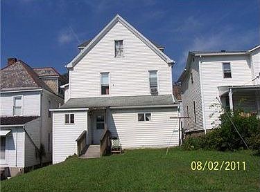 2nd image of 324 S Washington St