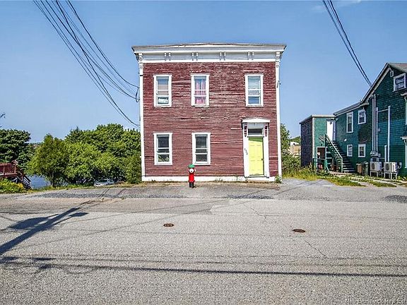 2nd image of 135 Riverview Dr