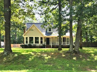 1332 Oak Ln NE, Arab, AL 35016