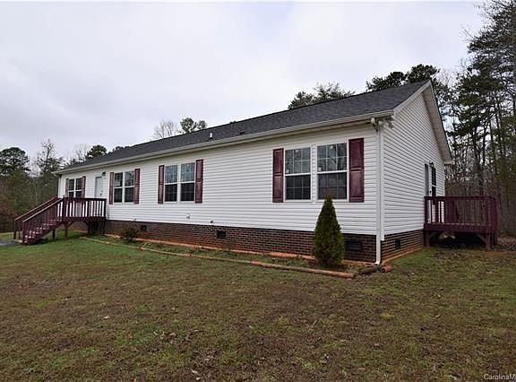 2nd image of 1427 John Lutz Cir