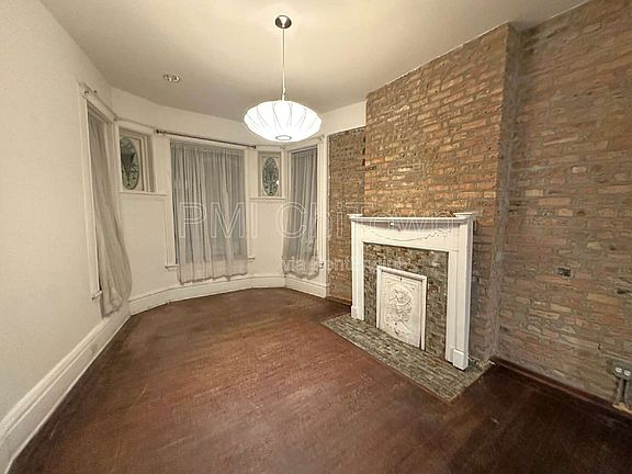 3rd image of 1114 E 62nd St #1