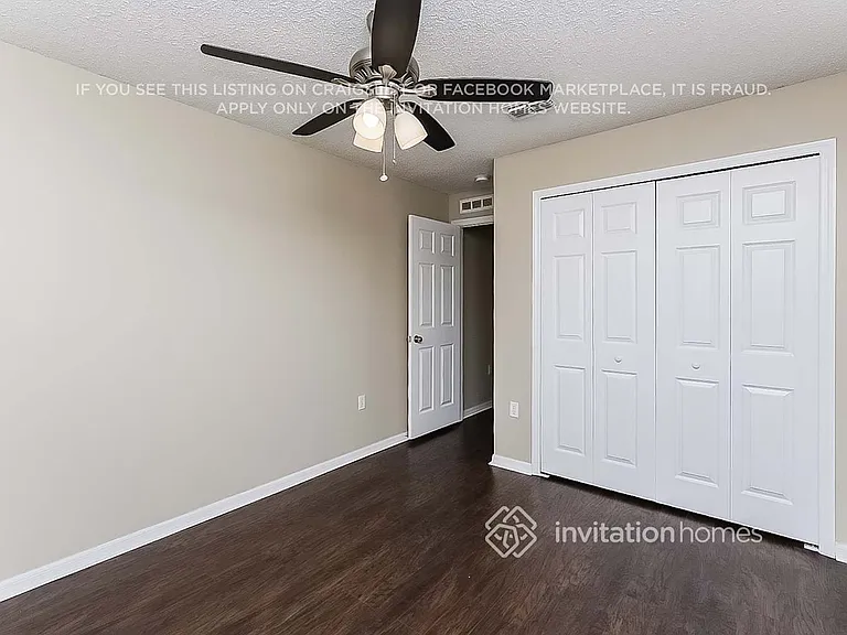 17037 Holmby Ct — Photo 17
