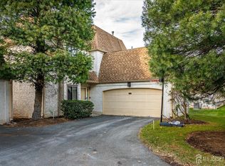 28 Nicole Ter, Edison, NJ 08820