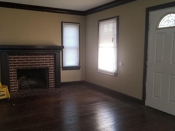 3rd image of 6648 Broadmoor St