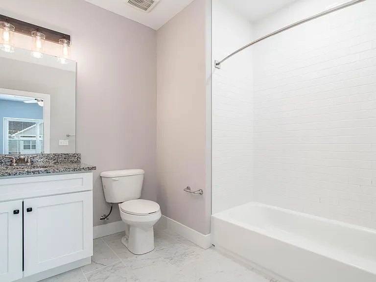 463 Columbus Ave — Photo 37