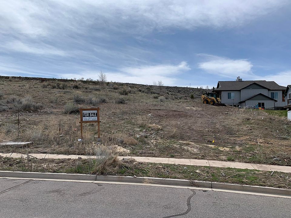 1st image of 1044 E Solstice Cir #93
