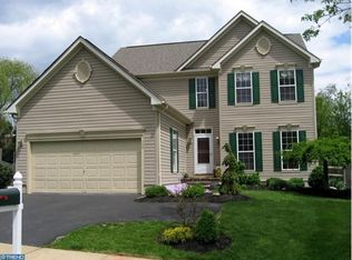308 W Riverwoods Dr, New Hope, PA 18938