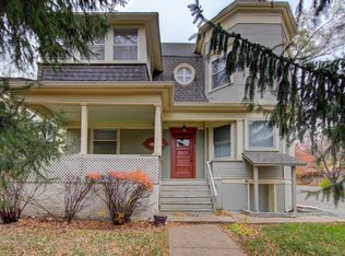 112 N 38th Ave #8, Omaha, NE 68131