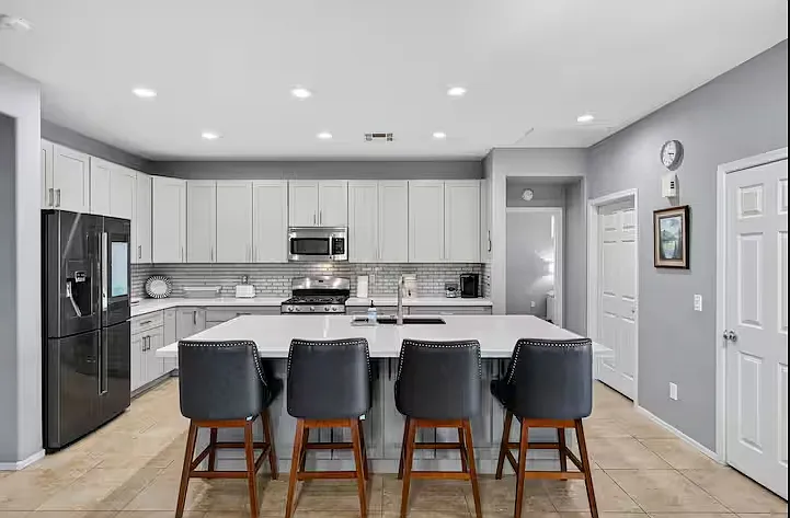 7822 W Peck Dr — Photo 13